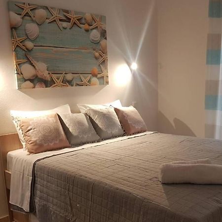 Modern Elegant Apartment Next To Mon Repo Corfu  Exterior foto